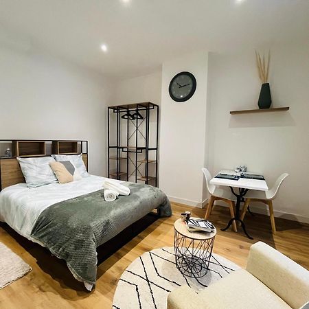 La Ruche Arrageoise - Parking Gratuit - Cozy - Grand Lit - Long Sejour Apartment Арас Екстериор снимка
