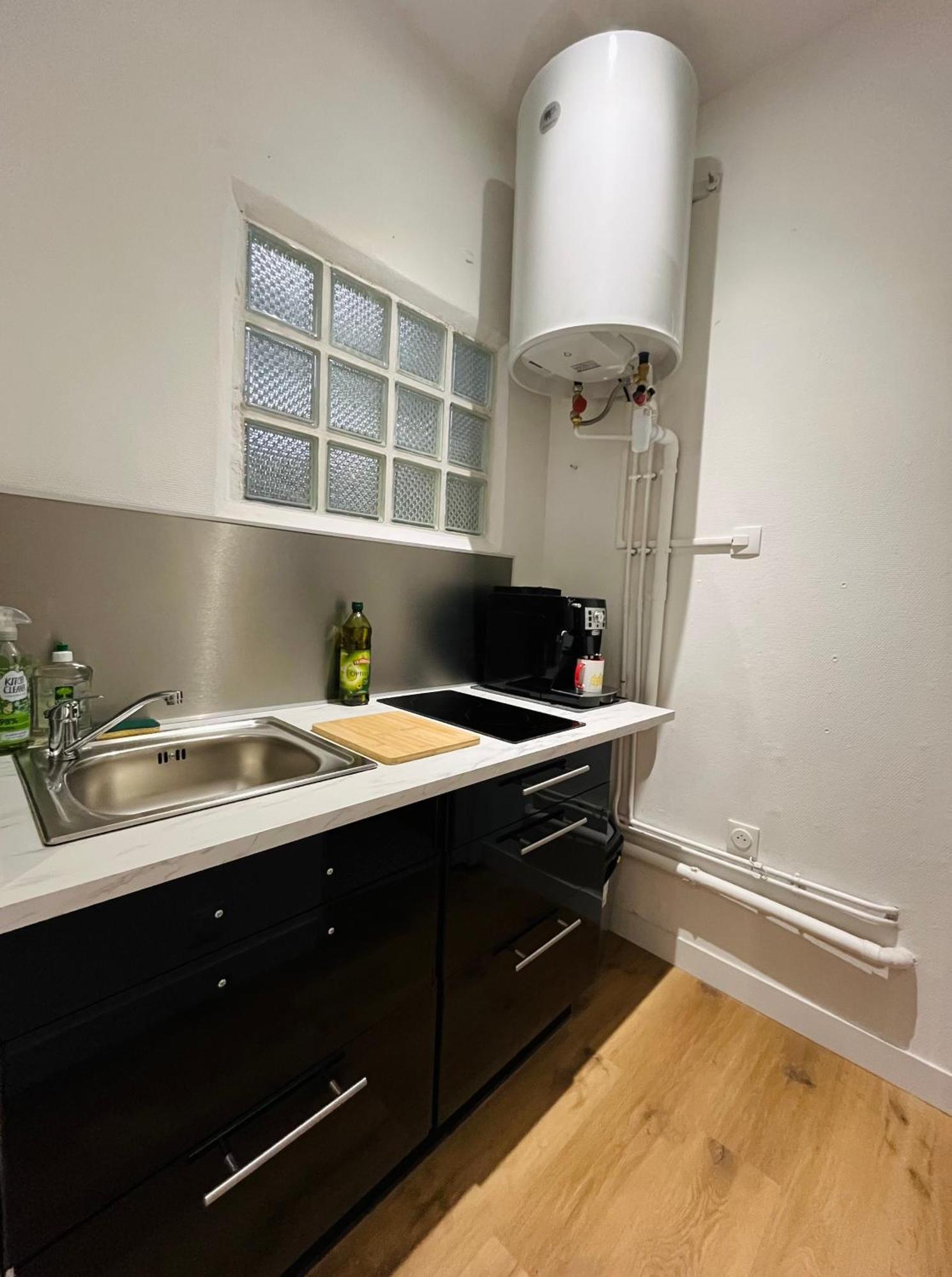La Ruche Arrageoise - Parking Gratuit - Cozy - Grand Lit - Long Sejour Apartment Арас Екстериор снимка