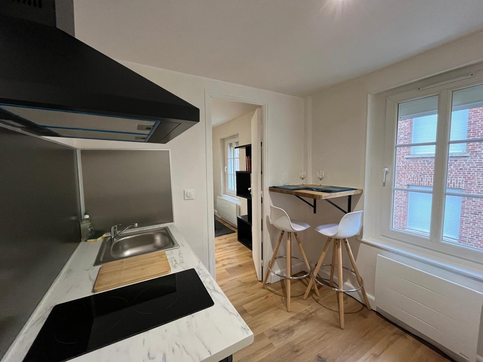 La Ruche Arrageoise - Parking Gratuit - Cozy - Grand Lit - Long Sejour Apartment Арас Екстериор снимка